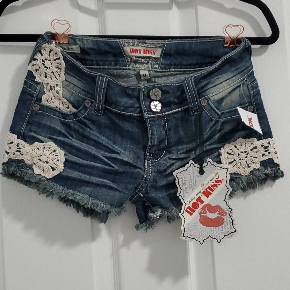 Hot Kiss Cici Denim Jeans Cut Off Shorts NWT